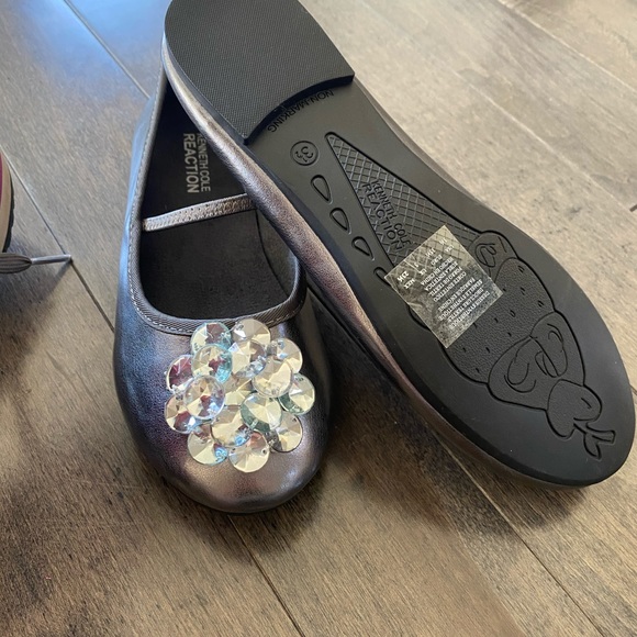 Kenneth Cole reaction girls dress shoes - Picture 1 of 1